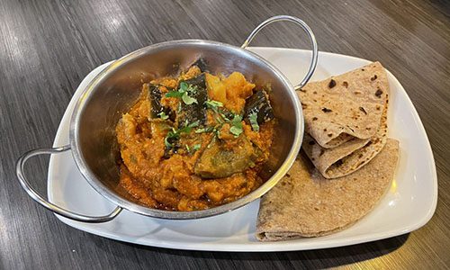 Mixed vegetable curry with roti